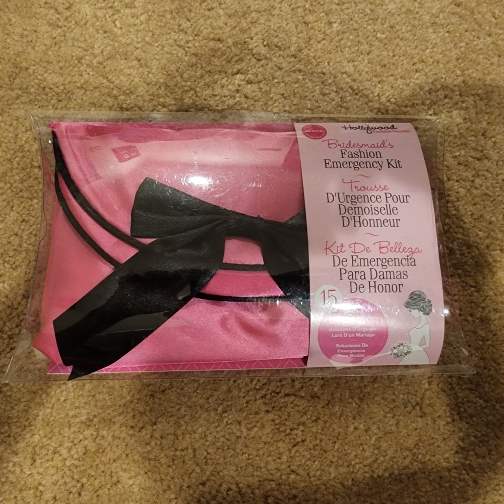 Bridesmaids Emergency Kit